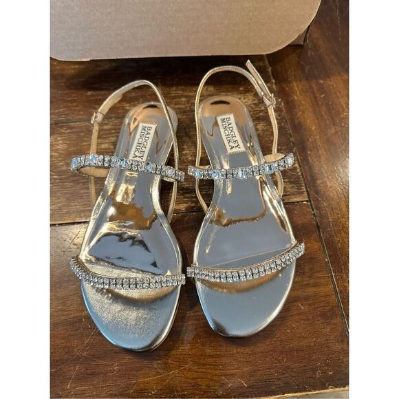 Badgley Mischka Women's Slingback Flat Sandal